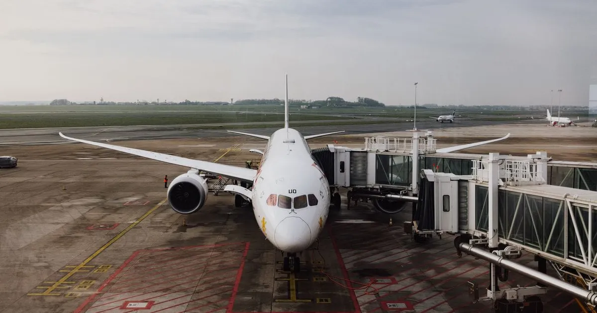 The Best Time to Book Flights, Hotels, and Vacations (Month-by-Month Travel Deal Calendar)