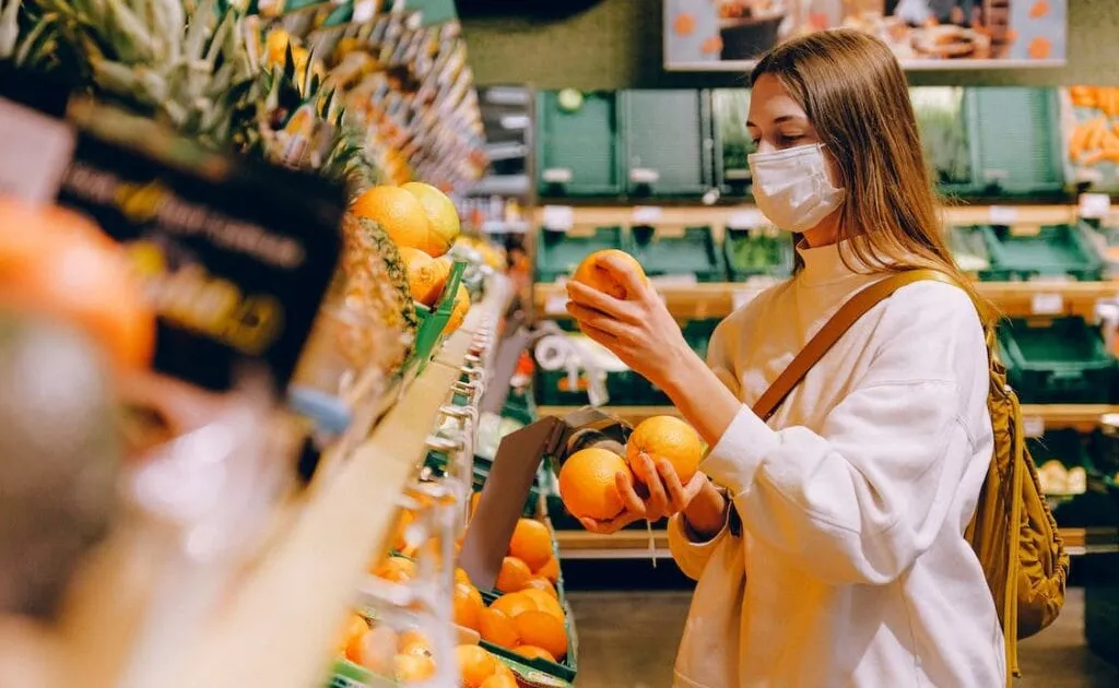 How to Save Money on Groceries: The Warehouse Club Math (Costco vs. Sam's vs. BJ's)